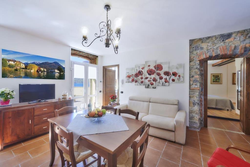 Casa Ducale Como Lake View Манделло-дель-Ларио Экстерьер фото