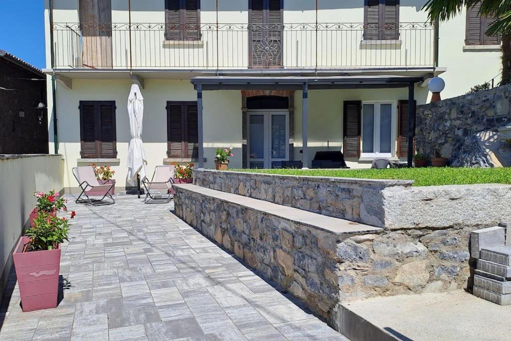 Casa Ducale Como Lake View Манделло-дель-Ларио Экстерьер фото