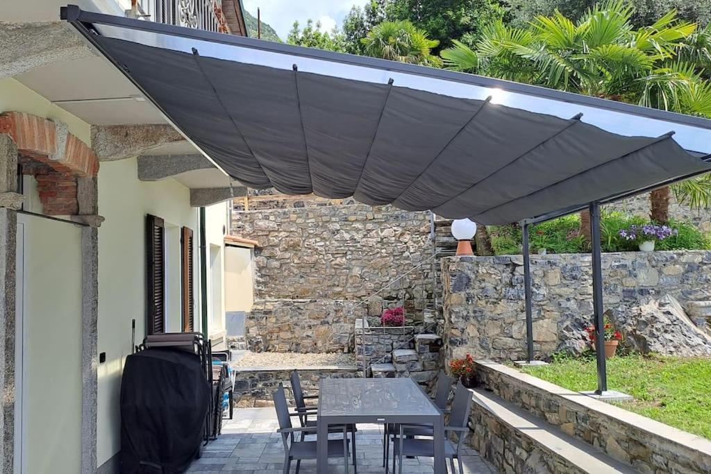 Casa Ducale Como Lake View Манделло-дель-Ларио Экстерьер фото